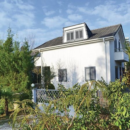 Holiday Home Pishat E Buta 28 Golem  Buitenkant foto