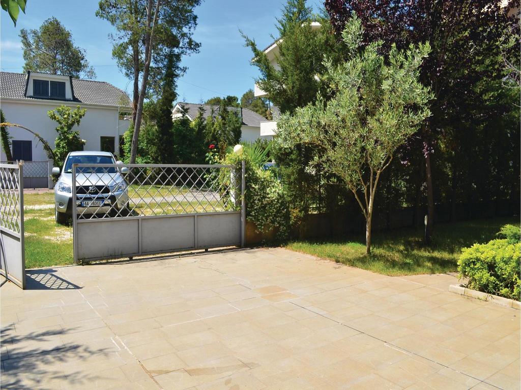 Holiday Home Pishat E Buta 28 Golem  Buitenkant foto