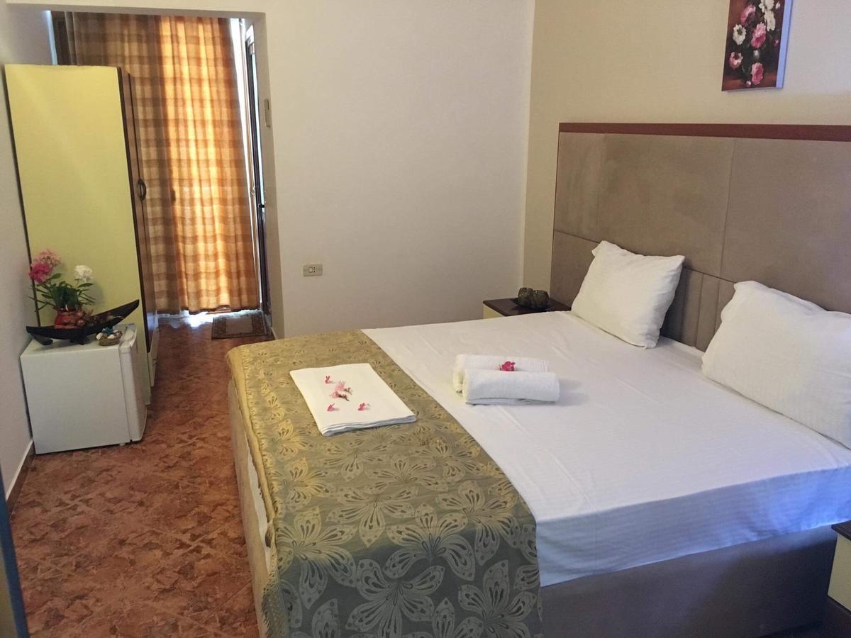 Holiday Home Pishat E Buta 28 Golem  Buitenkant foto